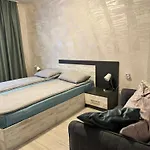 Parchevich 31 Center Apartment - 24H Self Check-In