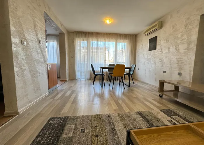 Parchevich 31 Center Apartment - 24H Self Check-In